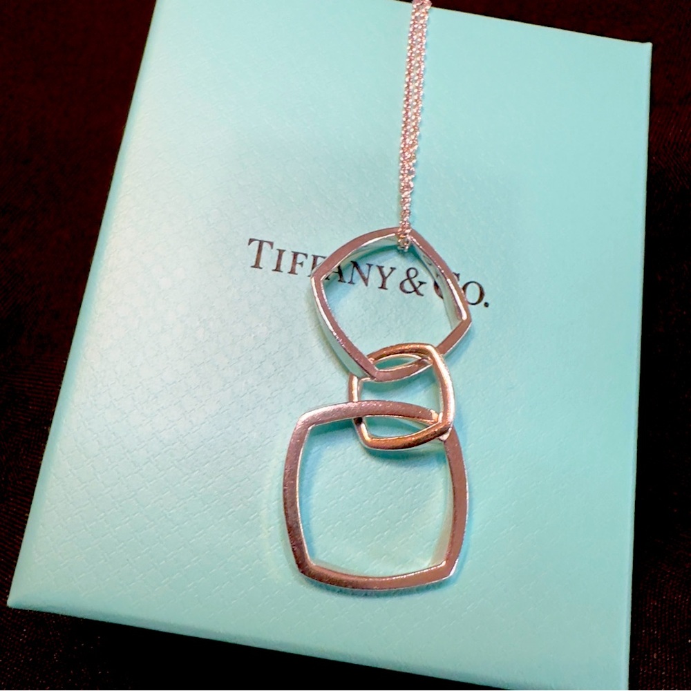 Tiffany and Co. Vintage Frank Ghery, Triple Torque Necklace